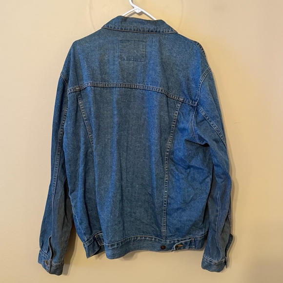 Vintage Mandalay Bay Denim Jacket - Picture 4 of 4